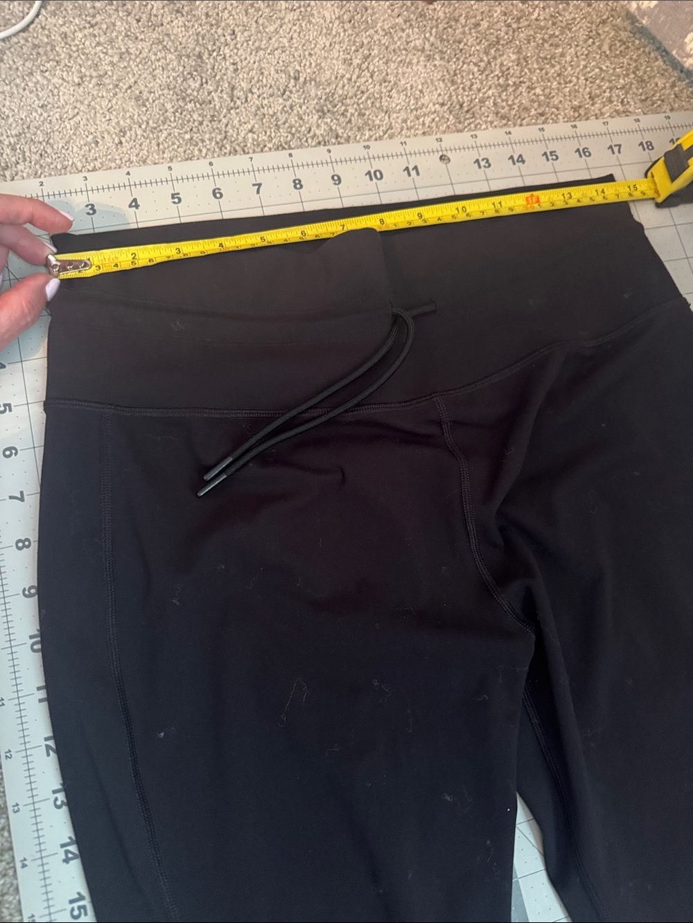 Vuori Black Women's Leggings Joggers - Picture 2 of 4